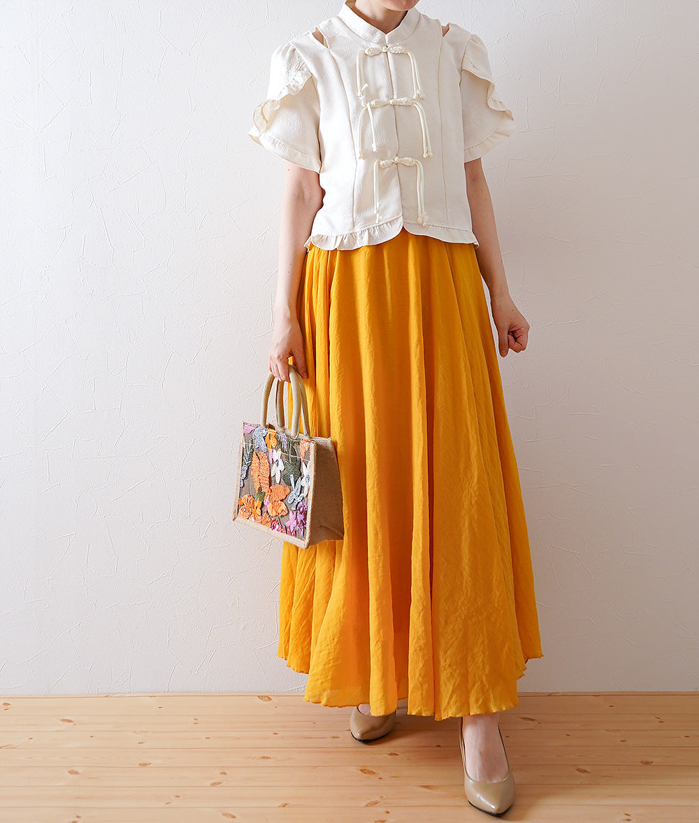 Circular silhouette long skirt