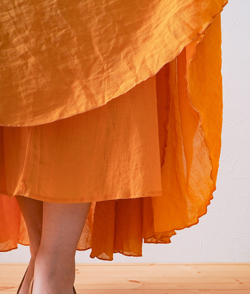 Circular silhouette long skirt