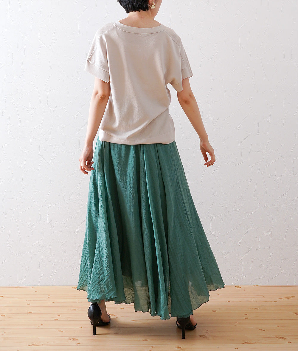 Circular silhouette long skirt