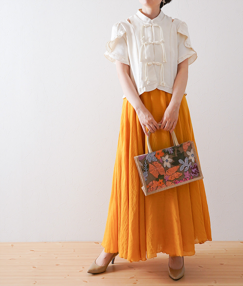 Circular silhouette long skirt