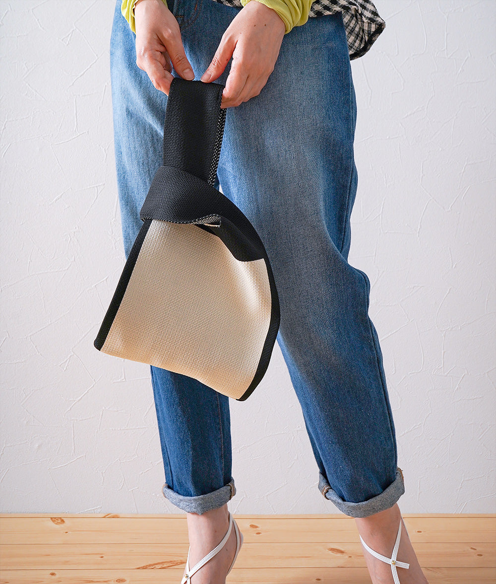 Two-tone knit bag