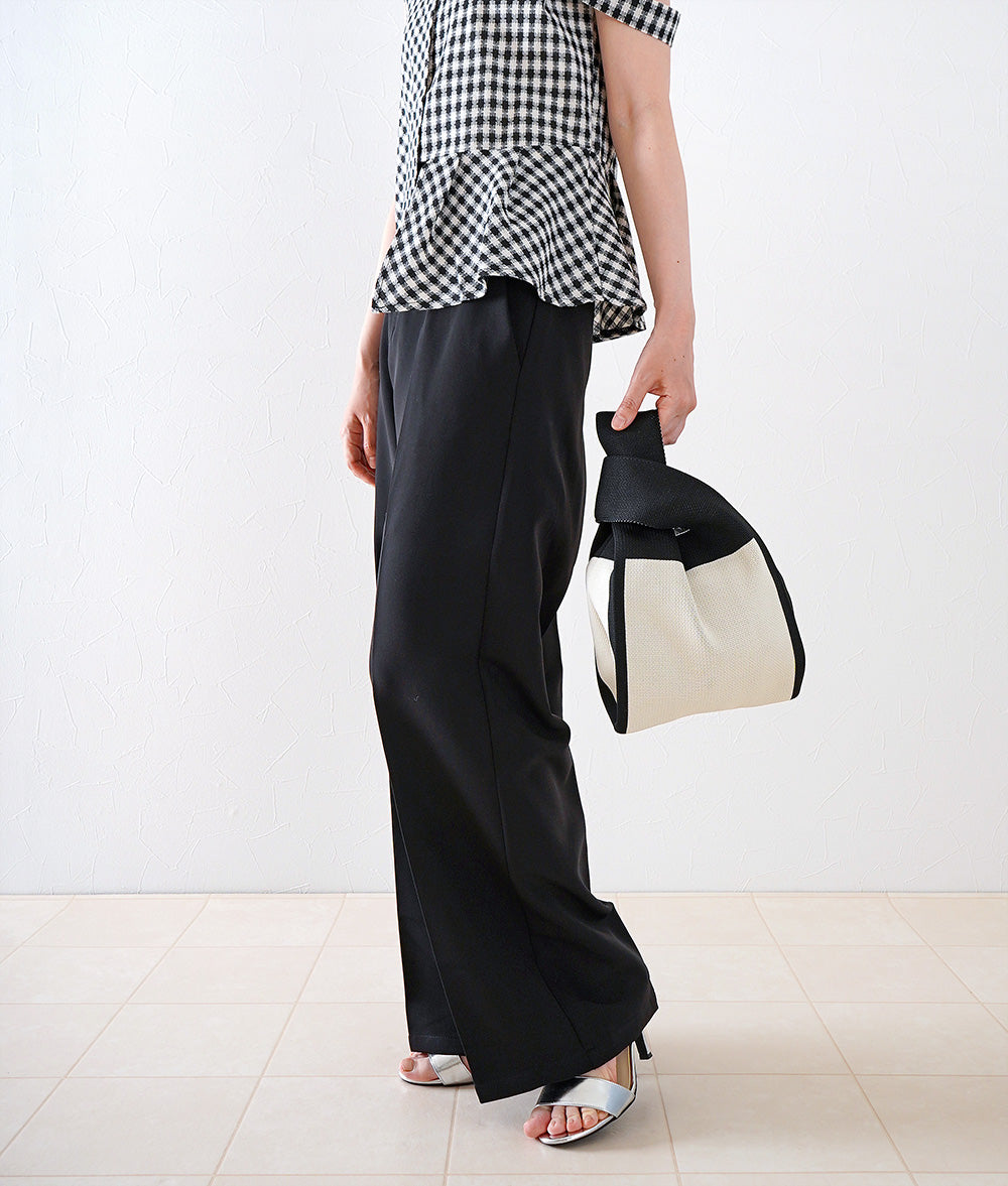 Two-tone knit bag