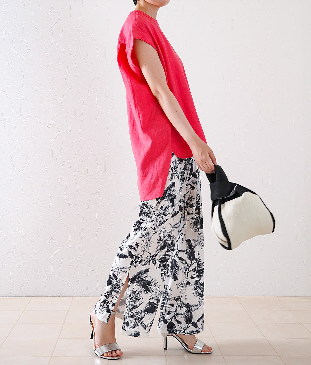 Two-tone knit bag