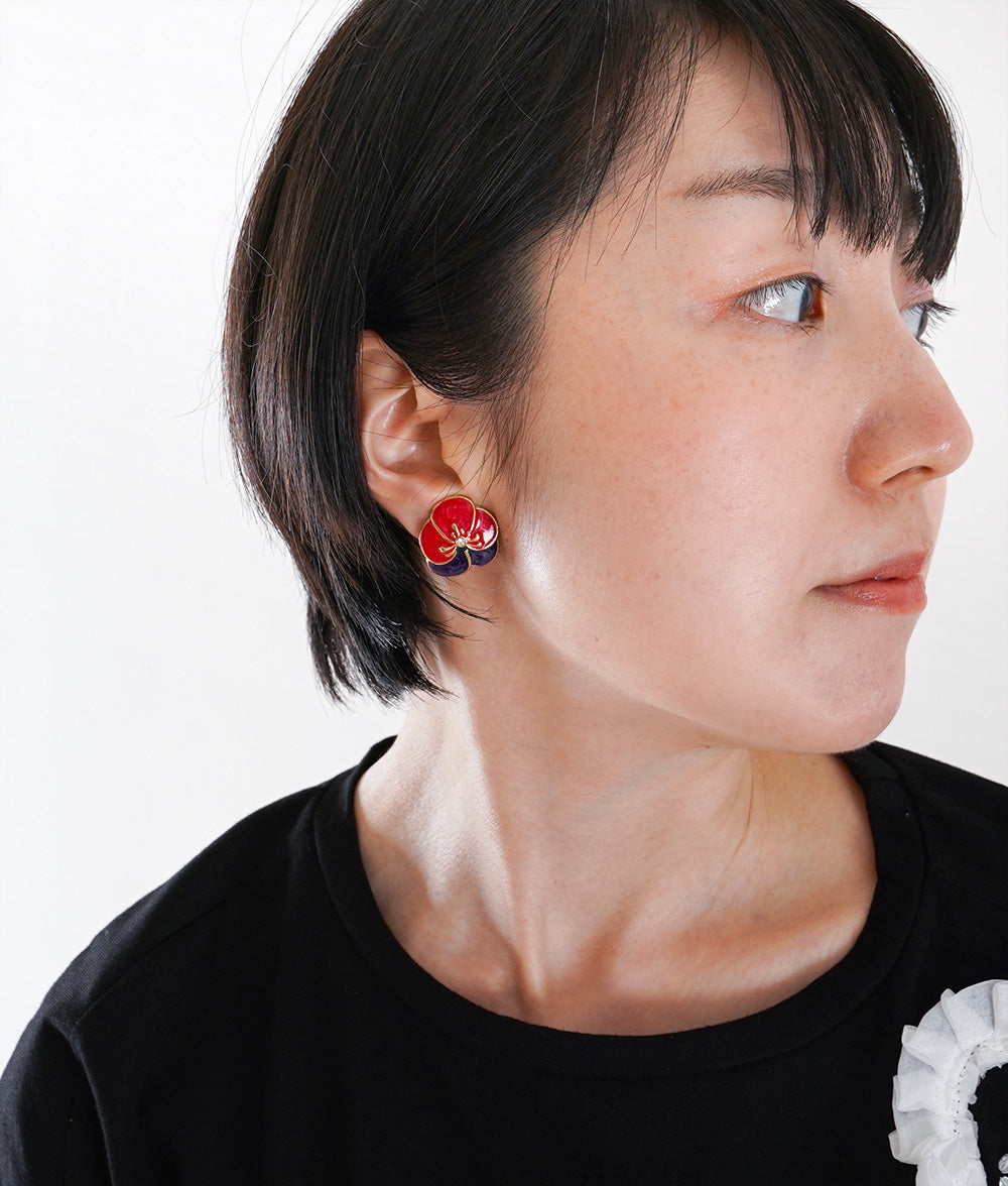 Flower ear clip like cloisonne