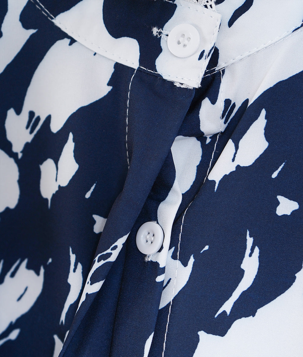 Floral blouse with lace and power shoulders