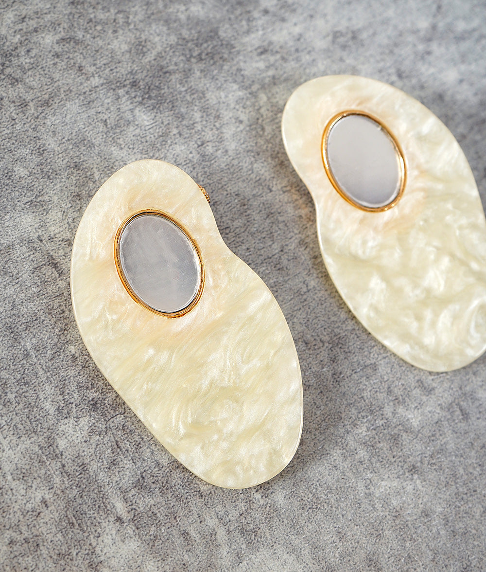 Earring like avocado