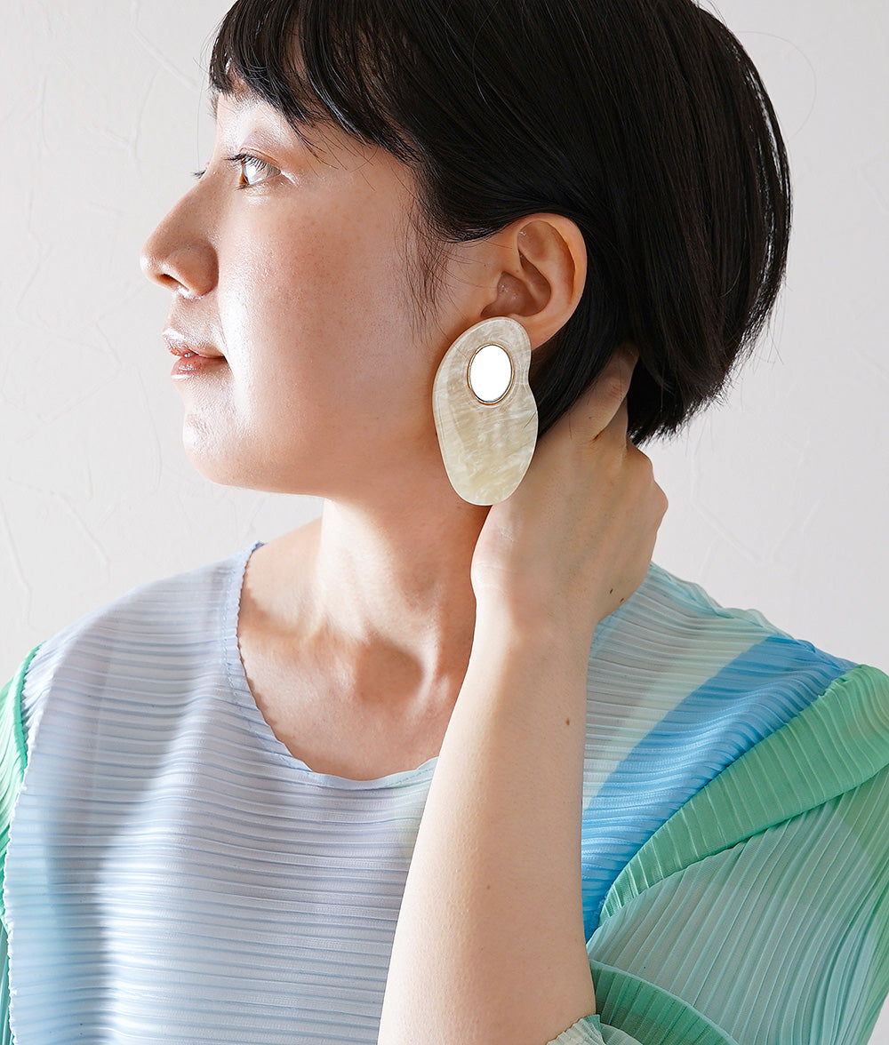 Earring like avocado