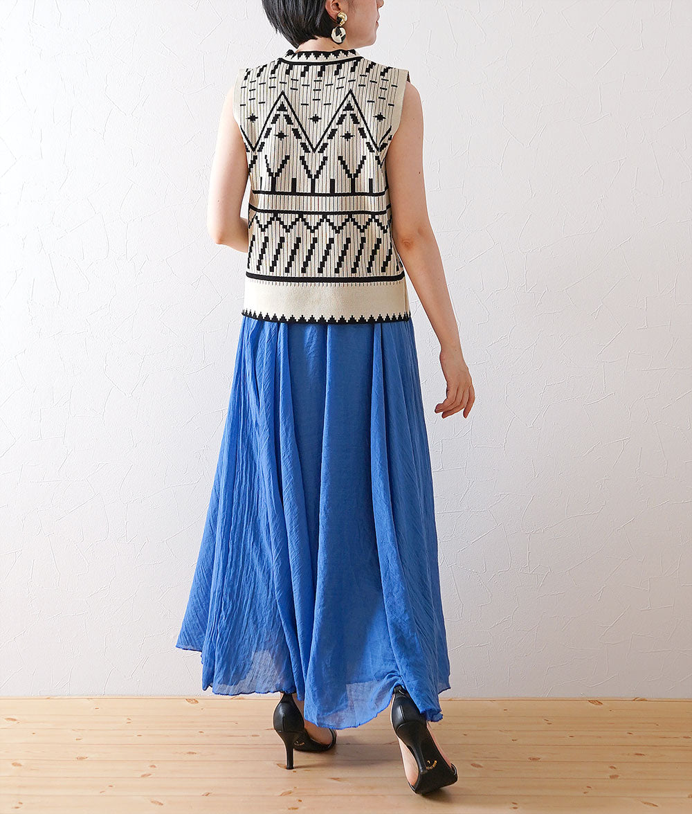 Ethnic-inspired knit jacquard top