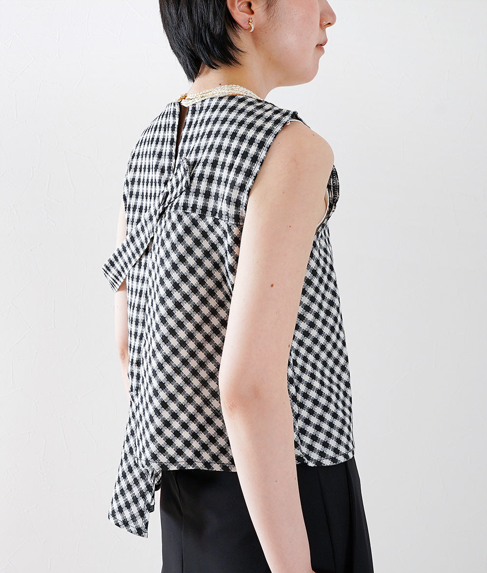 Asymmetric tweed check vest