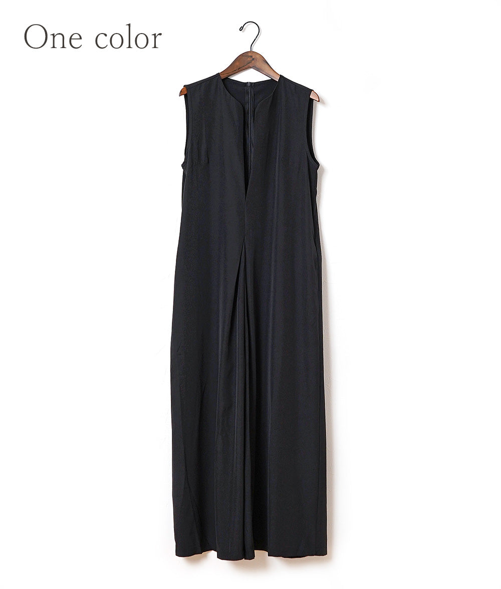Versatile tuck wide salopette