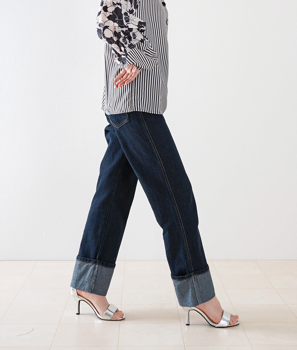 Deep roll-up straight denim pants