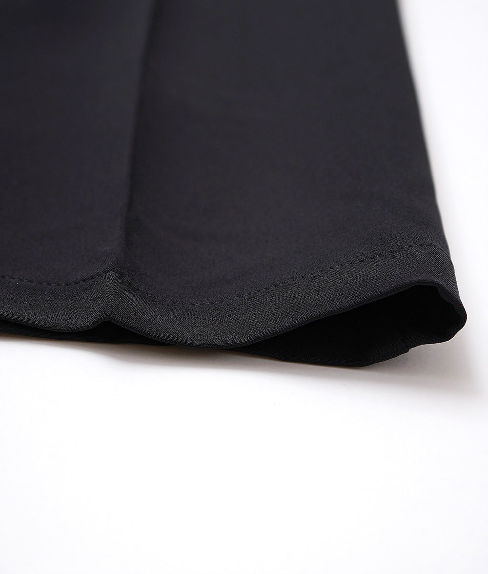 High waist pants for a clean look