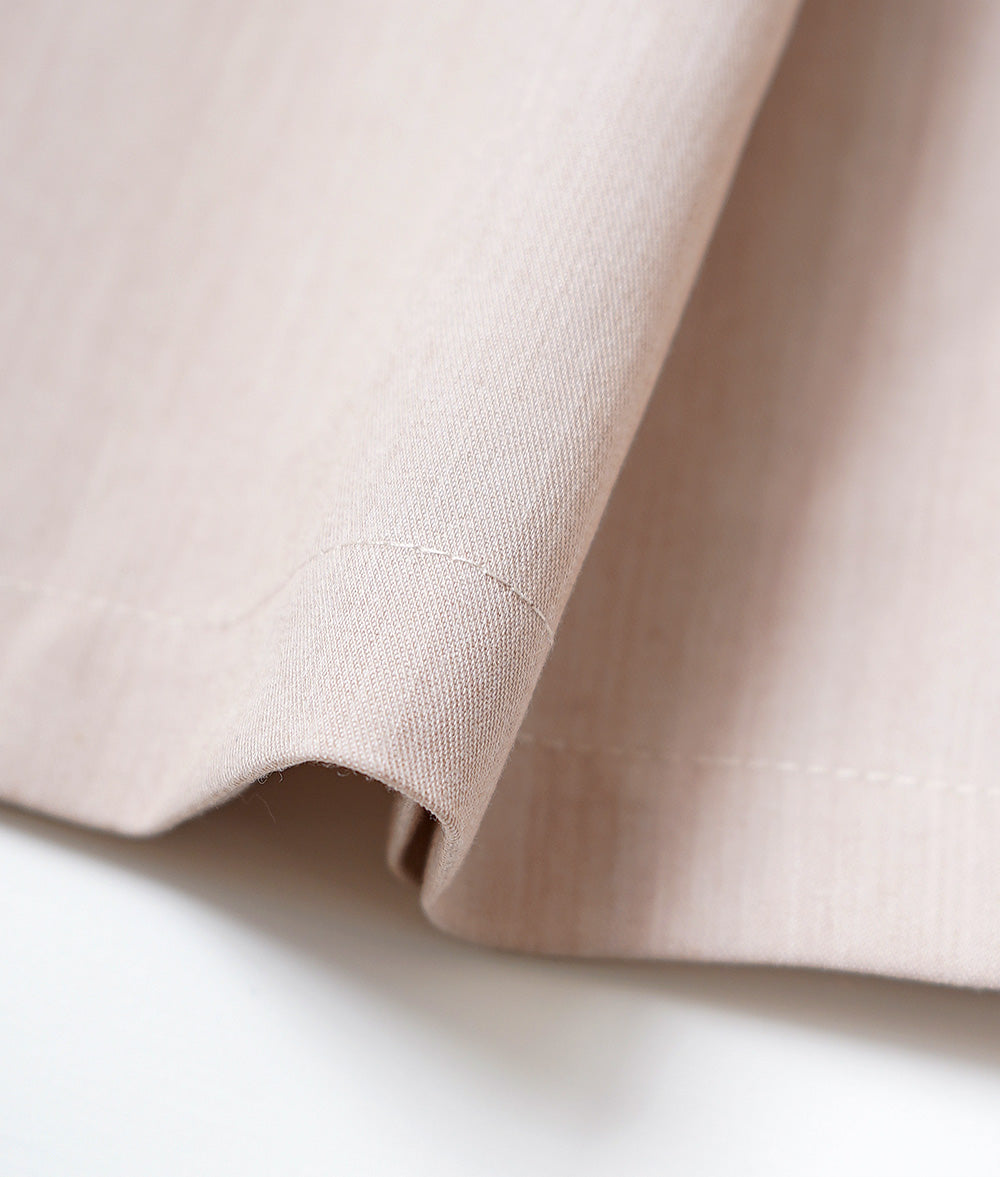 Layered salopette with a sense of mode