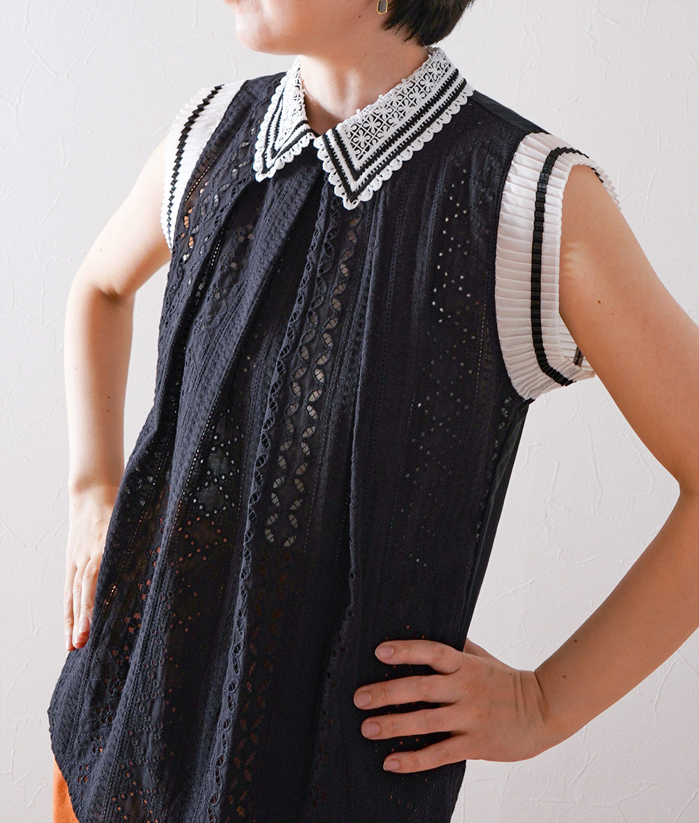 Sleeveless shirt with cutwork lace