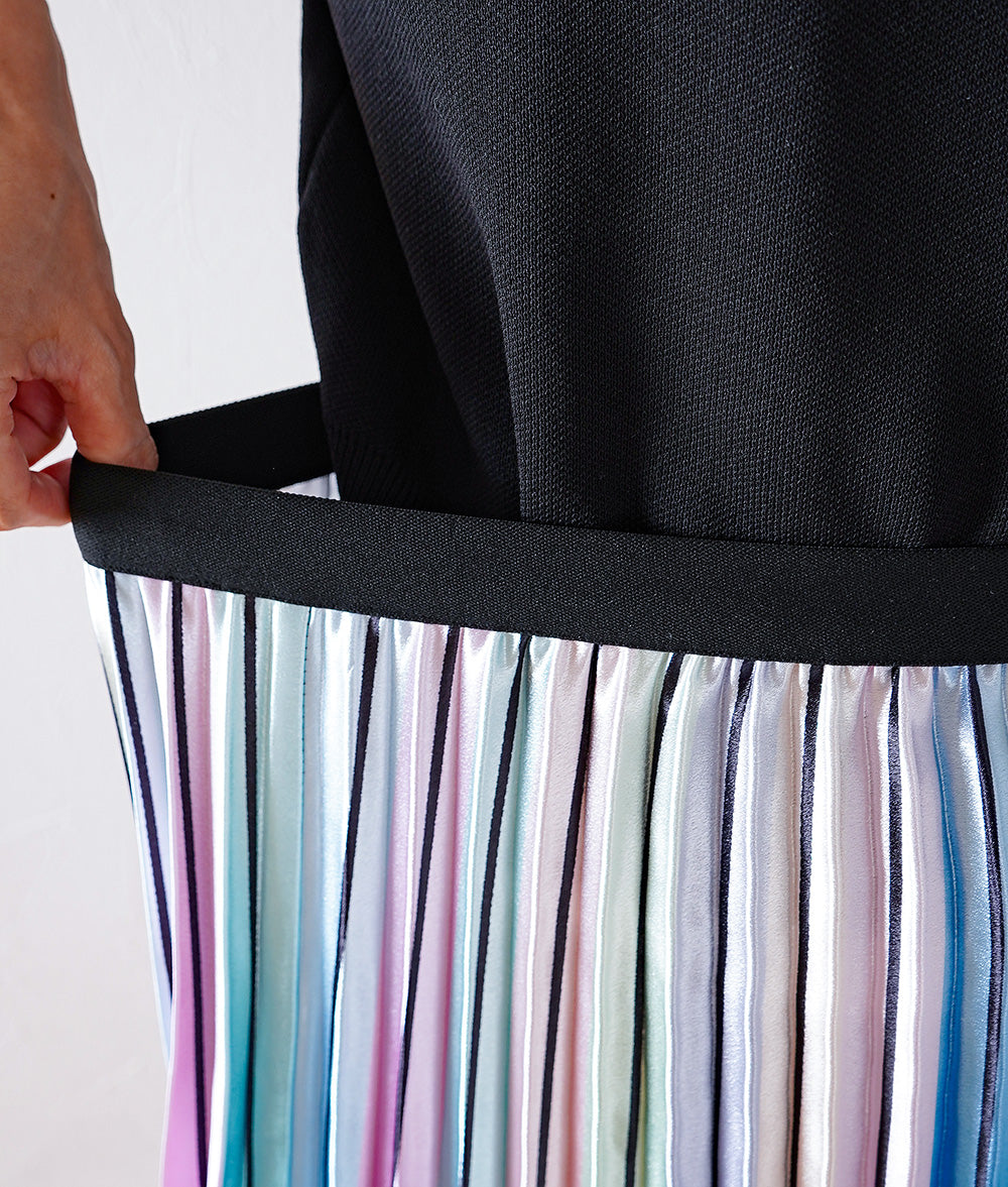 Satin rainbow pleated skirt