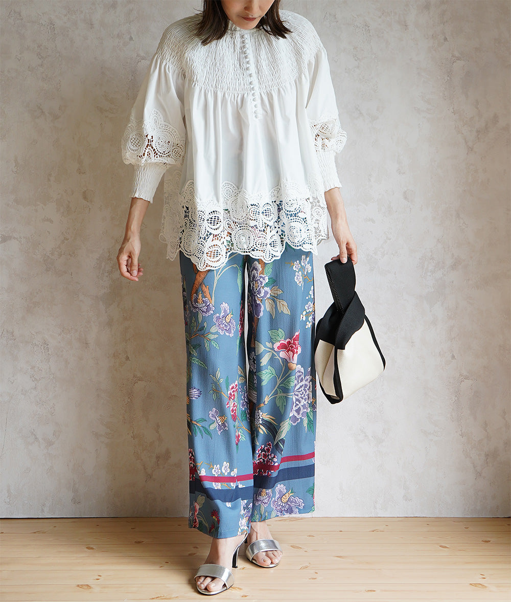 Floral lace and ruched blouse