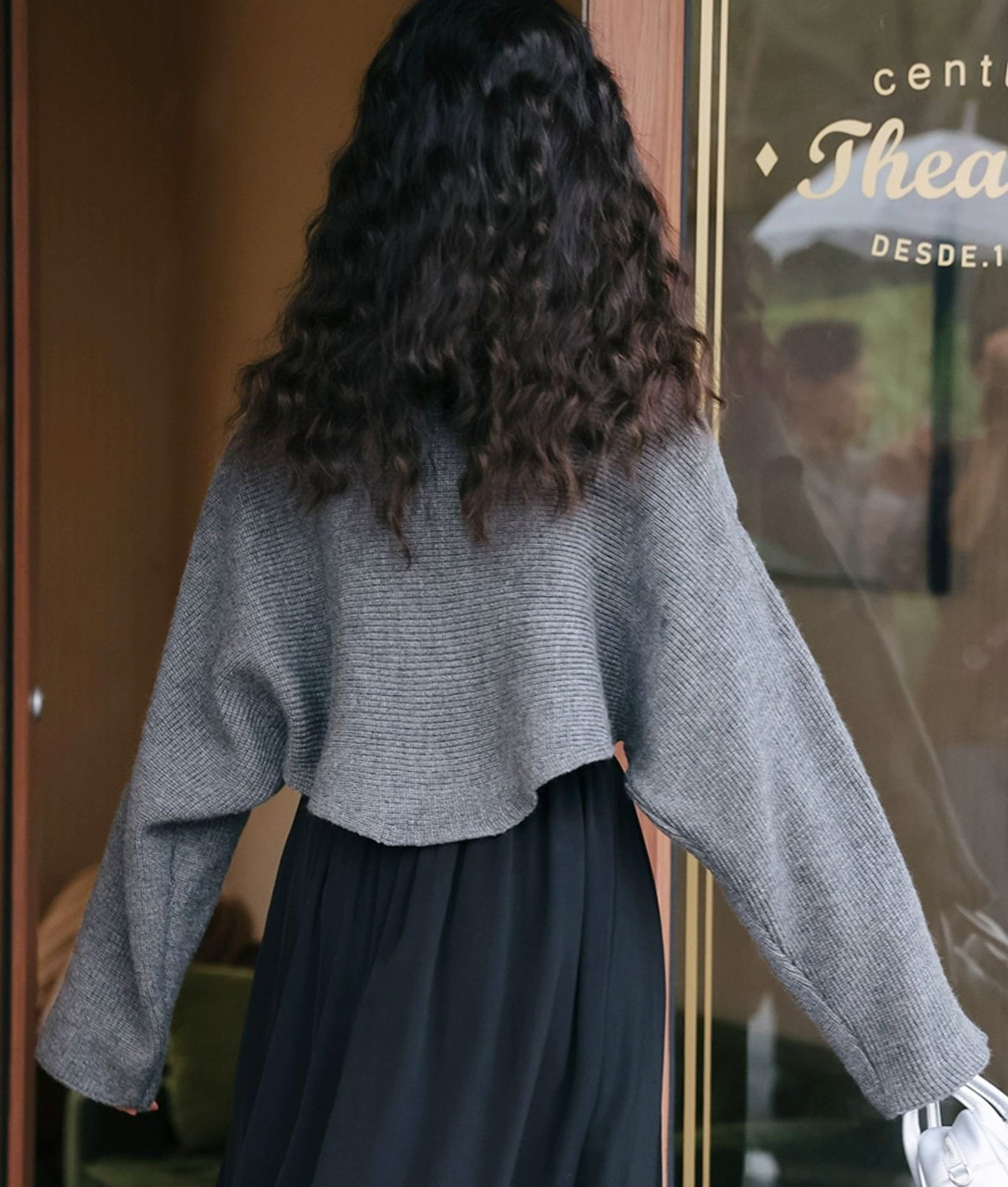 Asymmetric bolero knit
