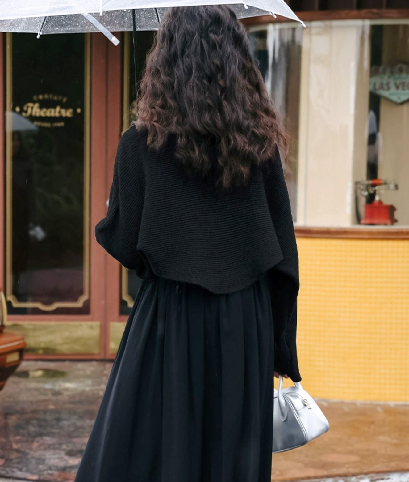 Asymmetric bolero knit