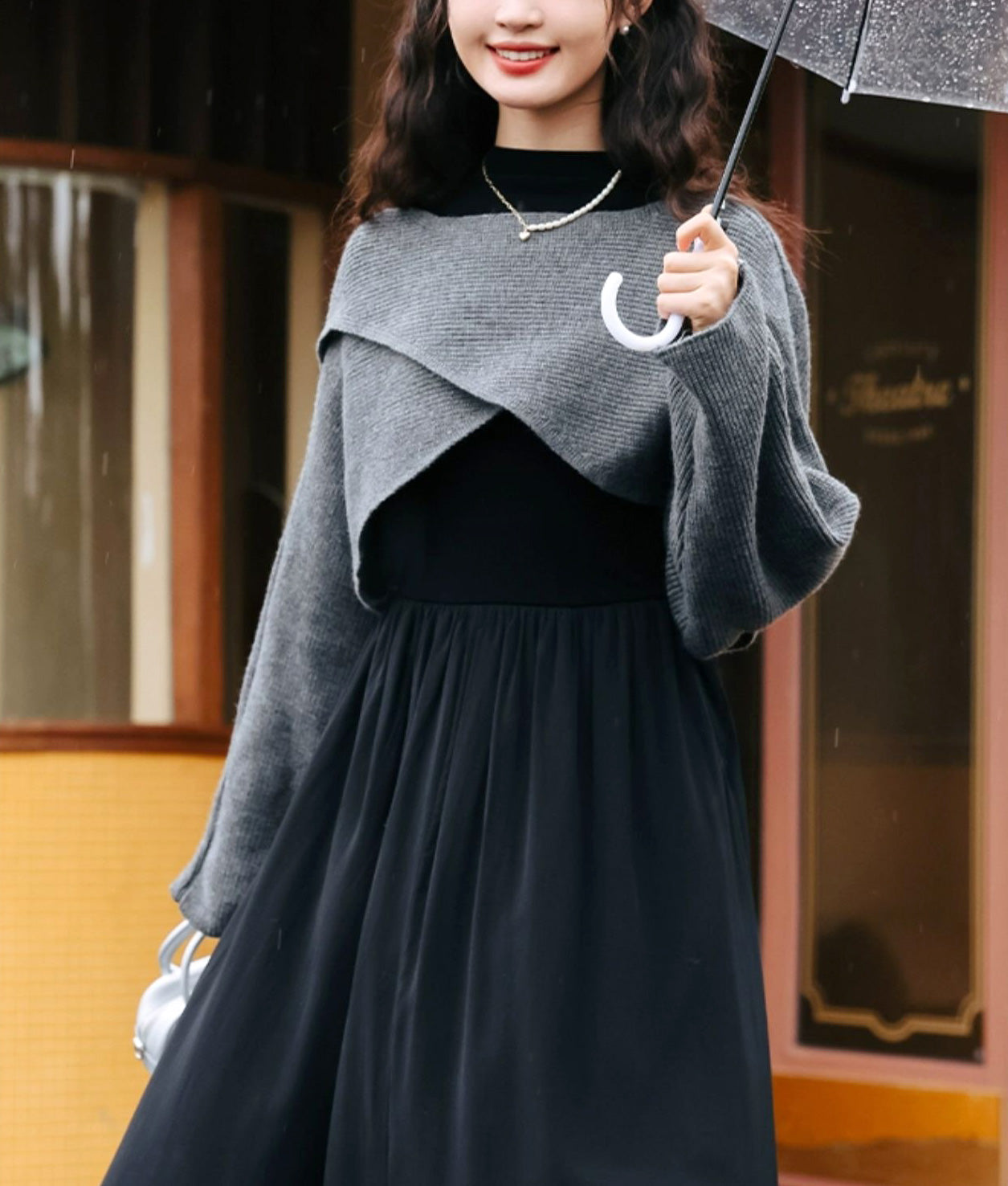 Asymmetric bolero knit