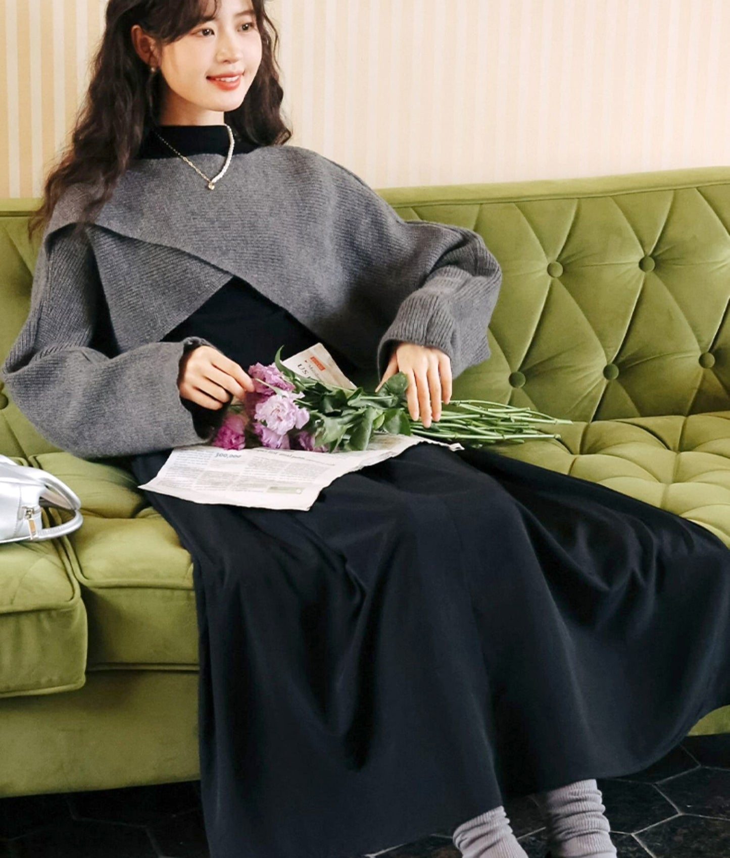 Asymmetric bolero knit