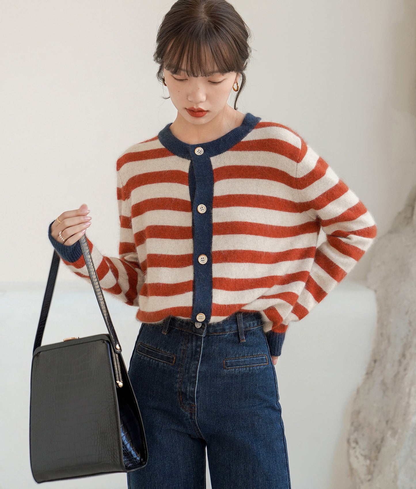 Border knit cardigan with color trim