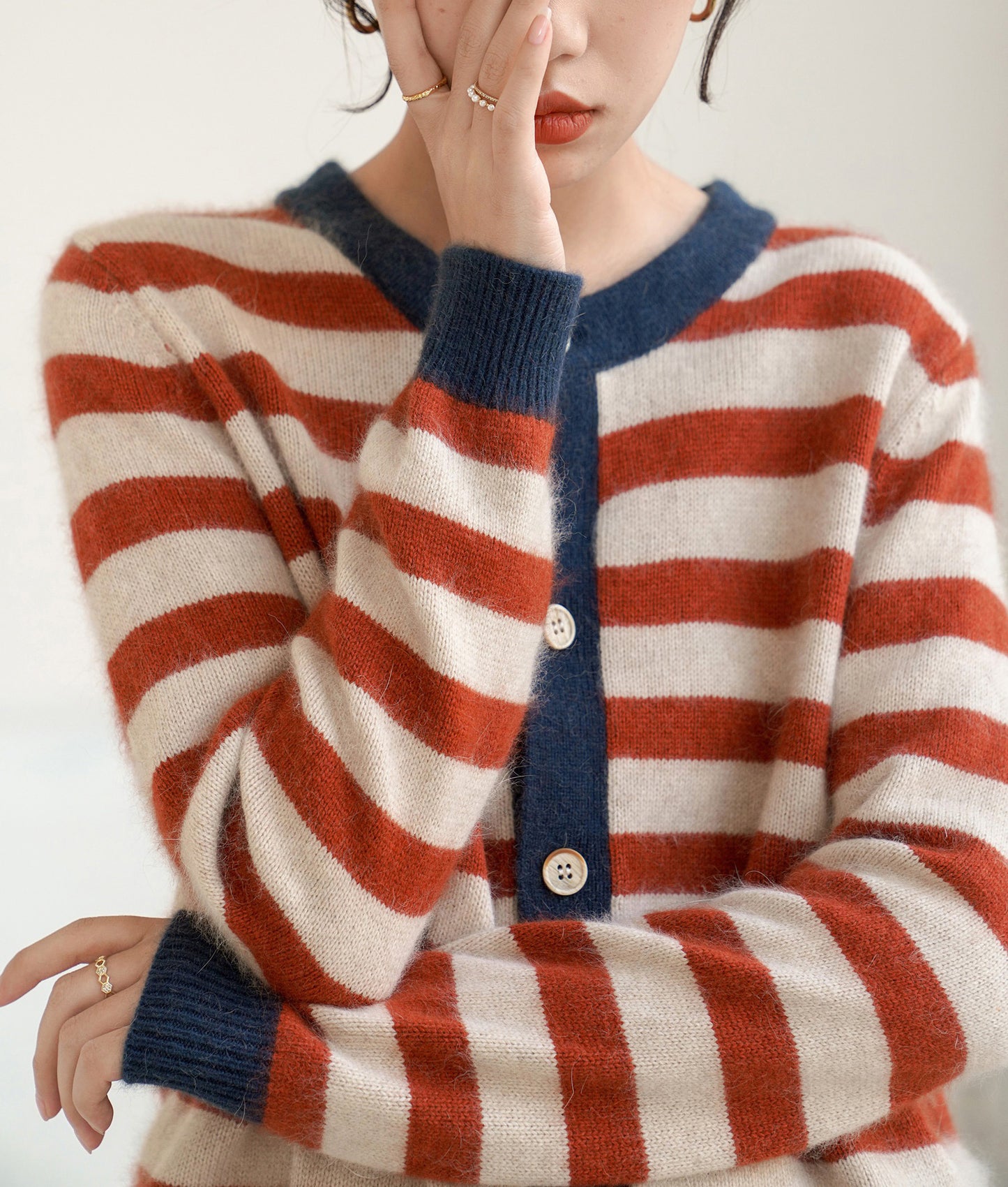 Border knit cardigan with color trim