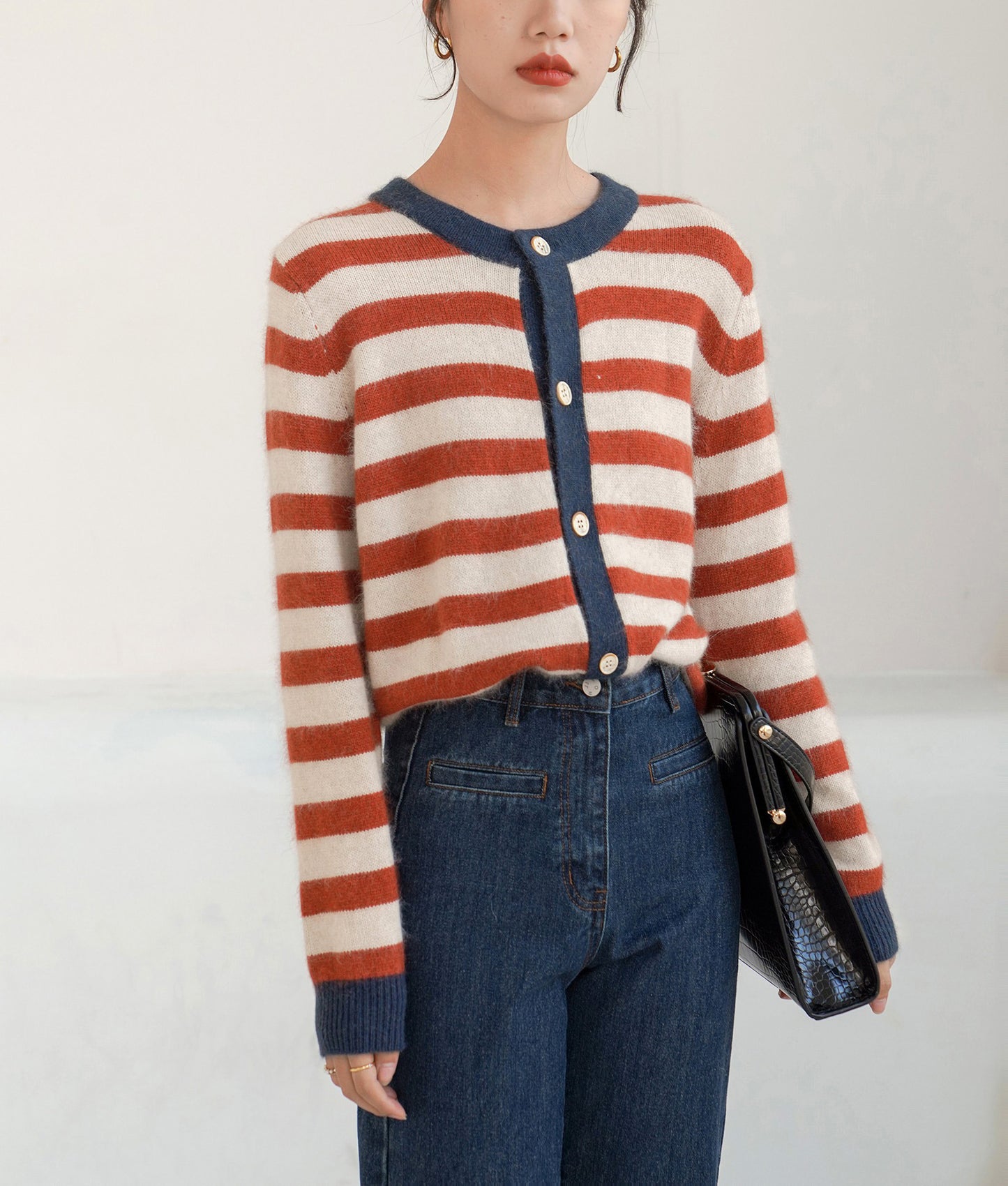 Border knit cardigan with color trim