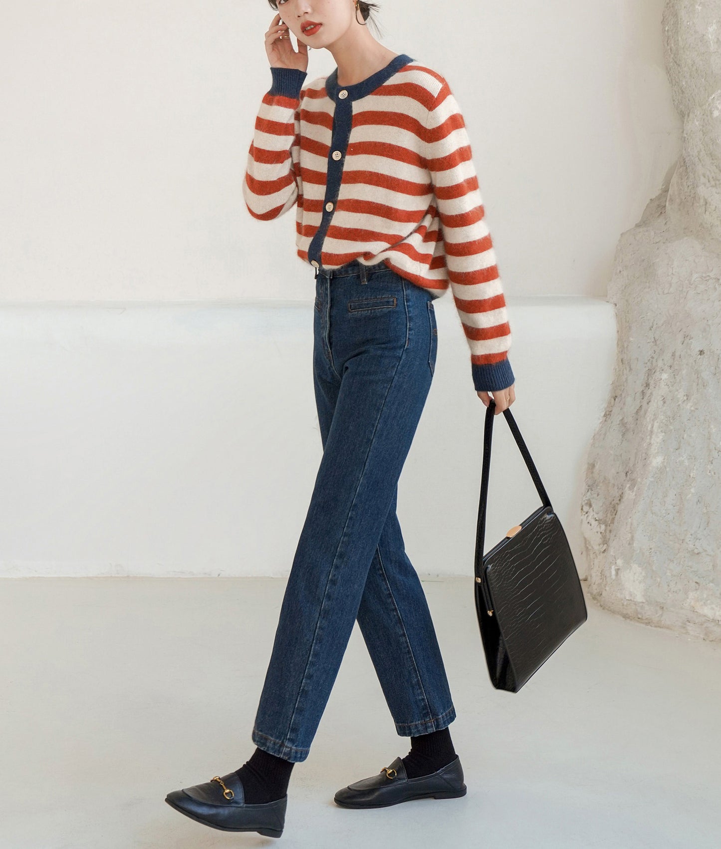 Border knit cardigan with color trim