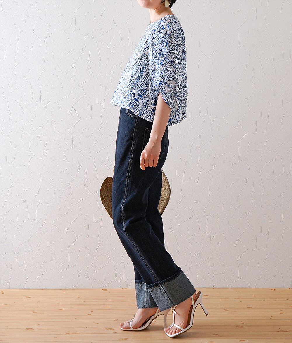 Blouse with ribbon and paisley pattern