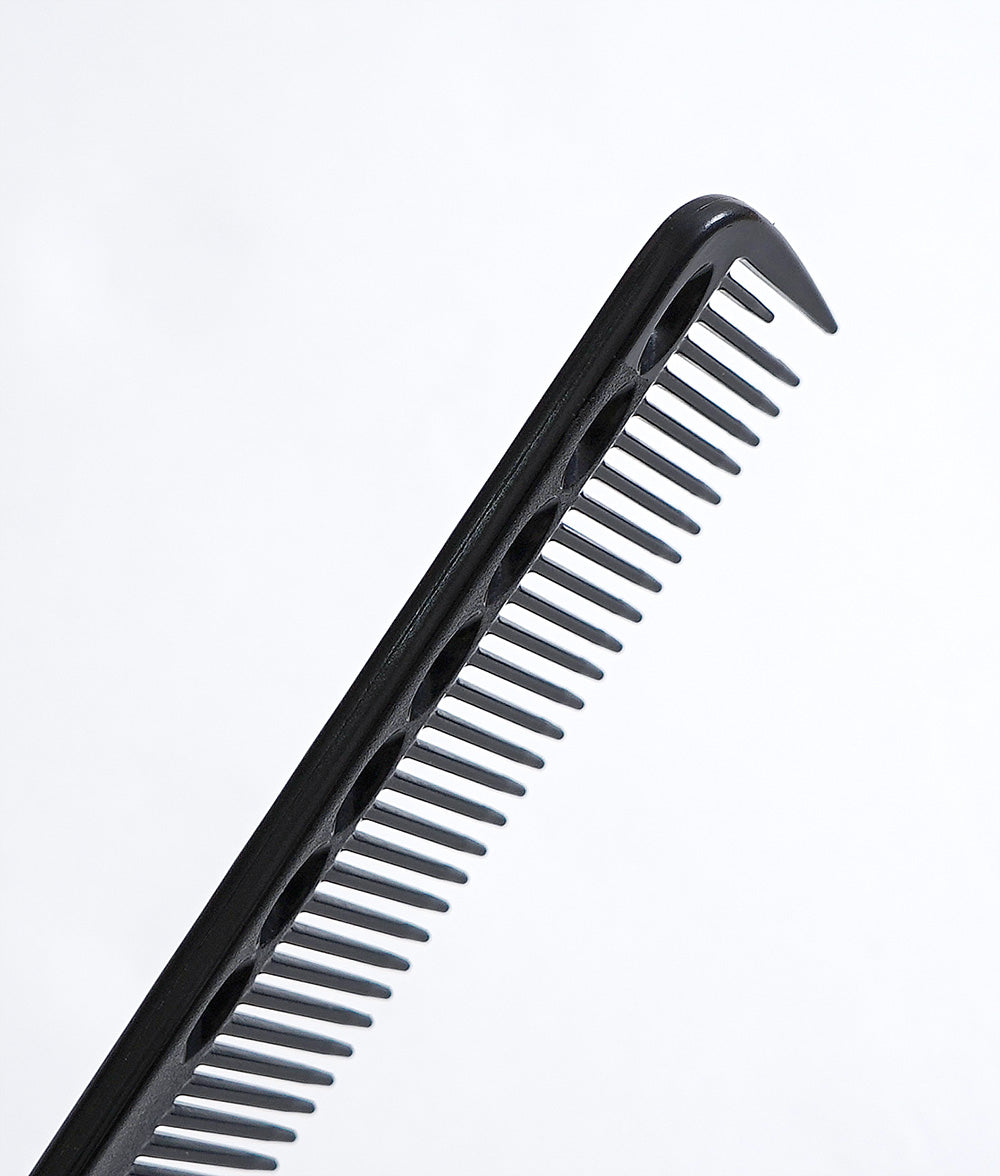 Comb for moist and beautiful hair