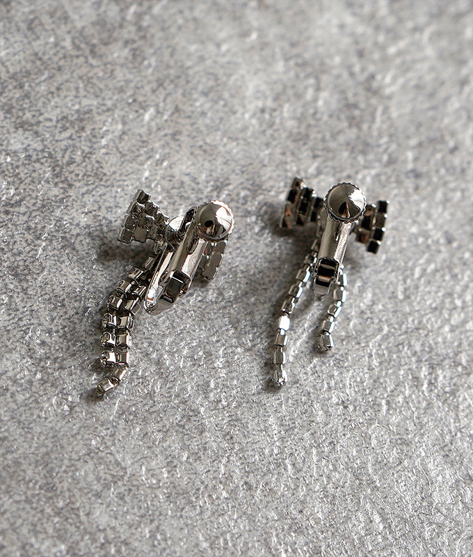 Ribbon with pearl earrings