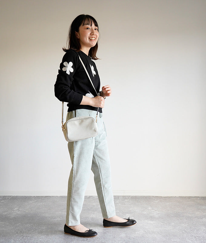 Needle punch flower knit