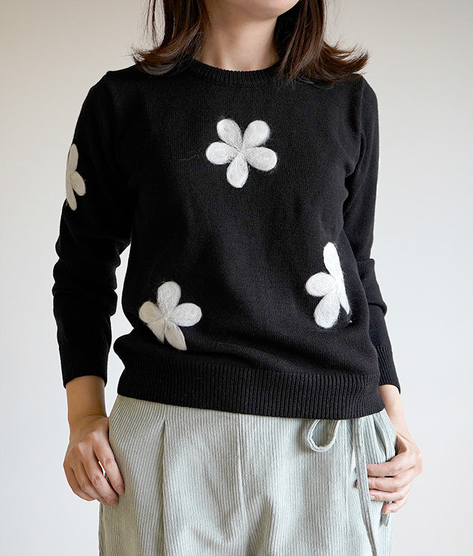 Needle punch flower knit