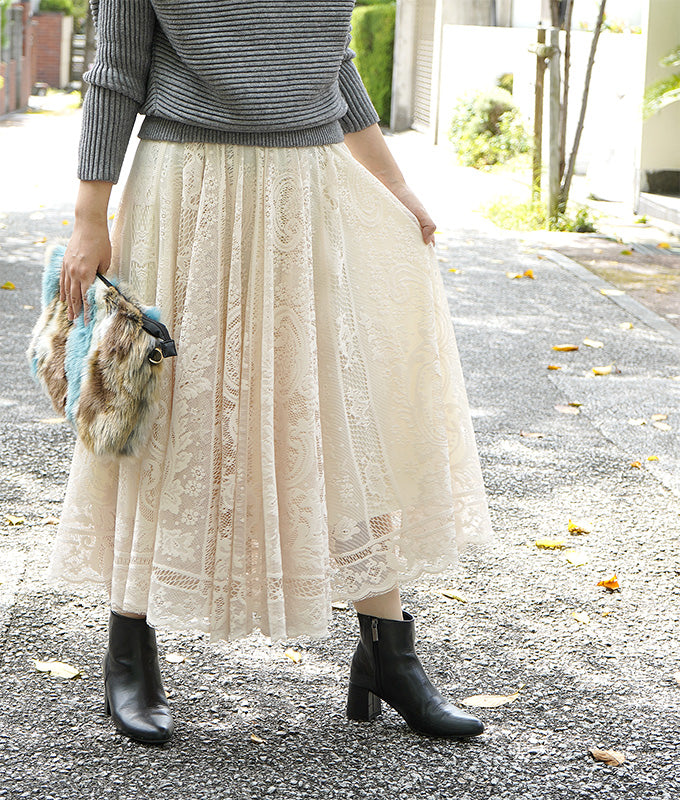 Antique lace long skirt