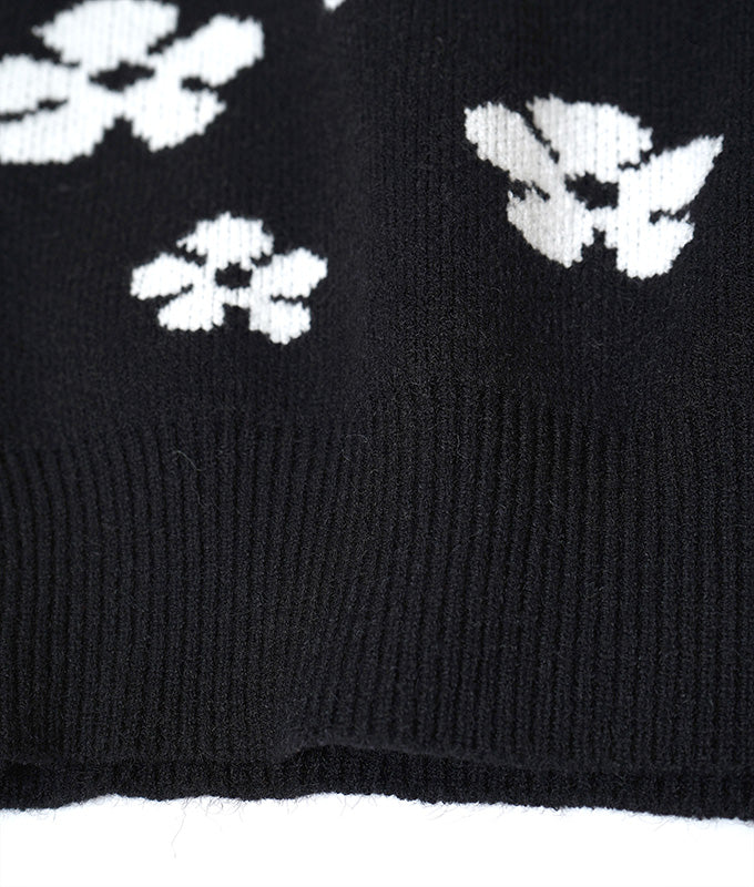 White flower knit vest
