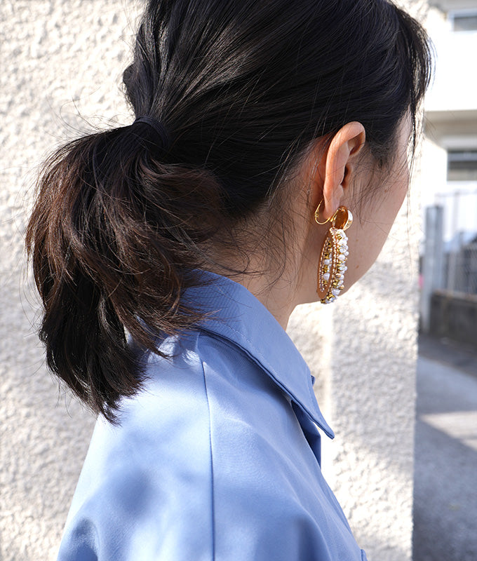 Circle pearl ear clips