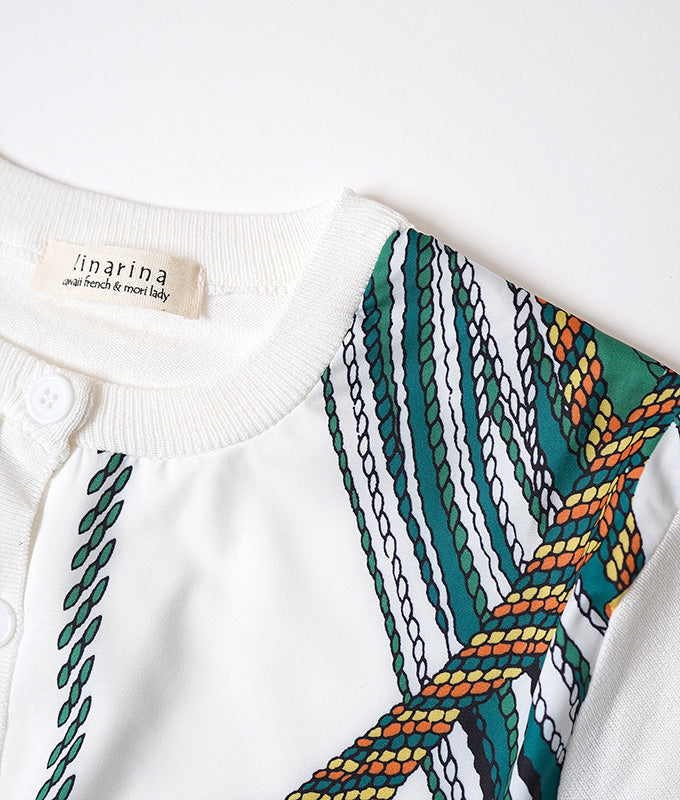 Scarf×knit cardigan