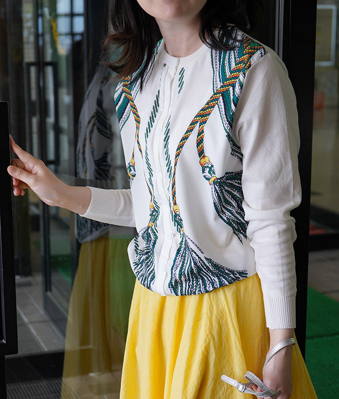 Scarf×knit cardigan