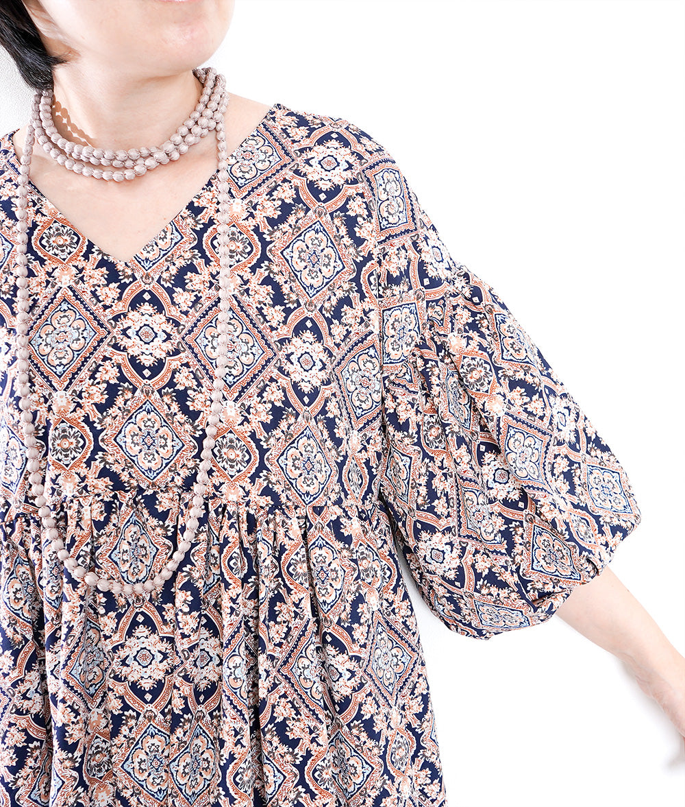 Arabesque navy balloon dress