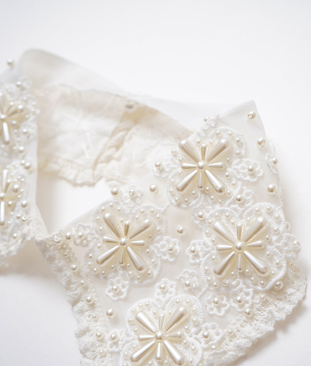 Pearl embroidary collar