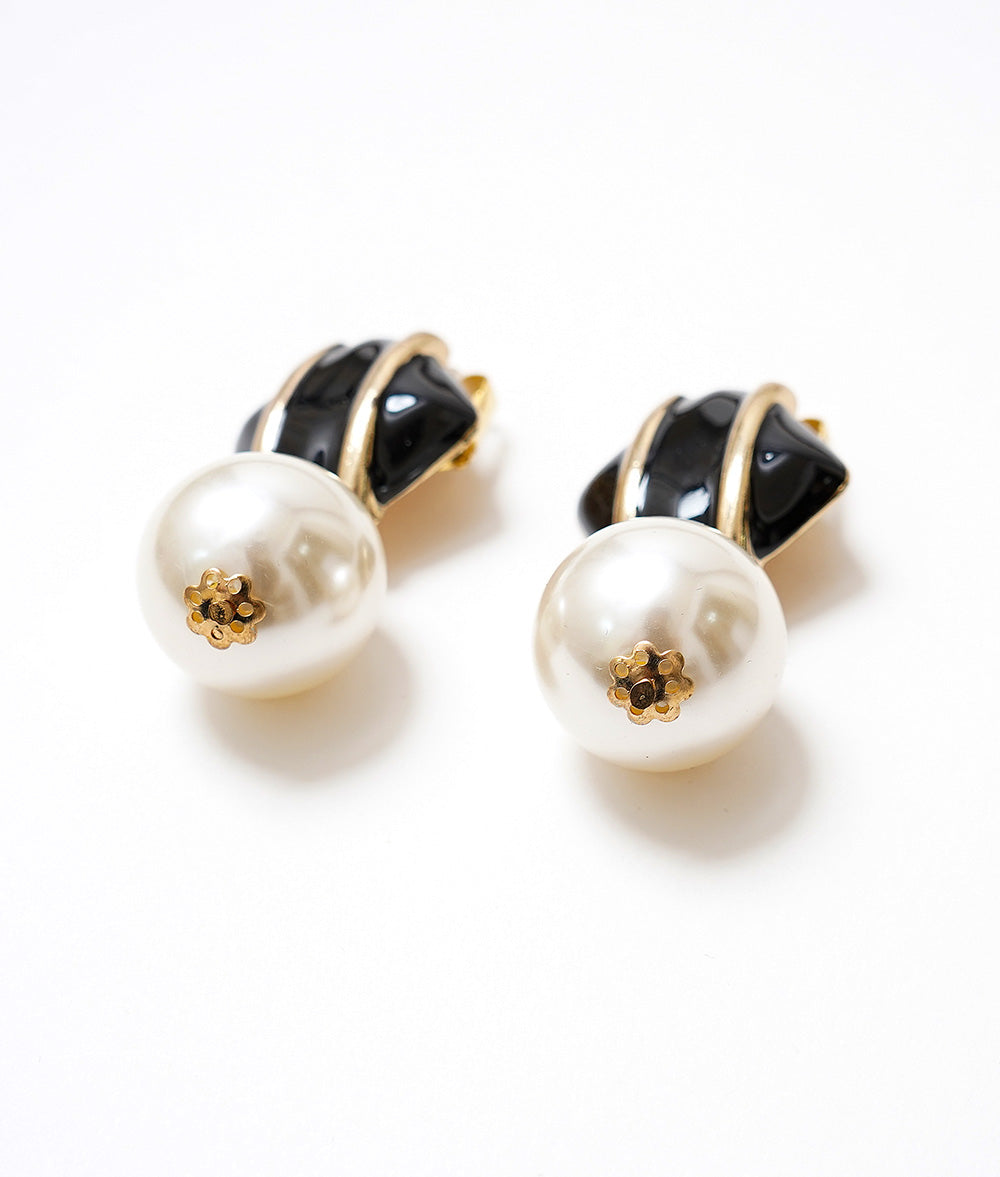 Big pearl ear clipps