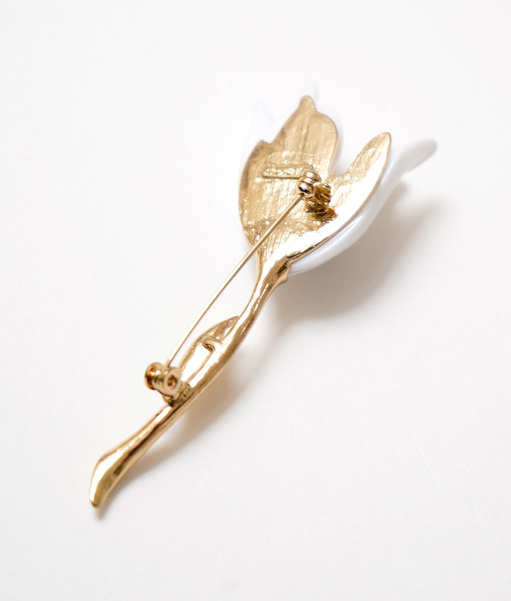 Dignified white tulip brooch