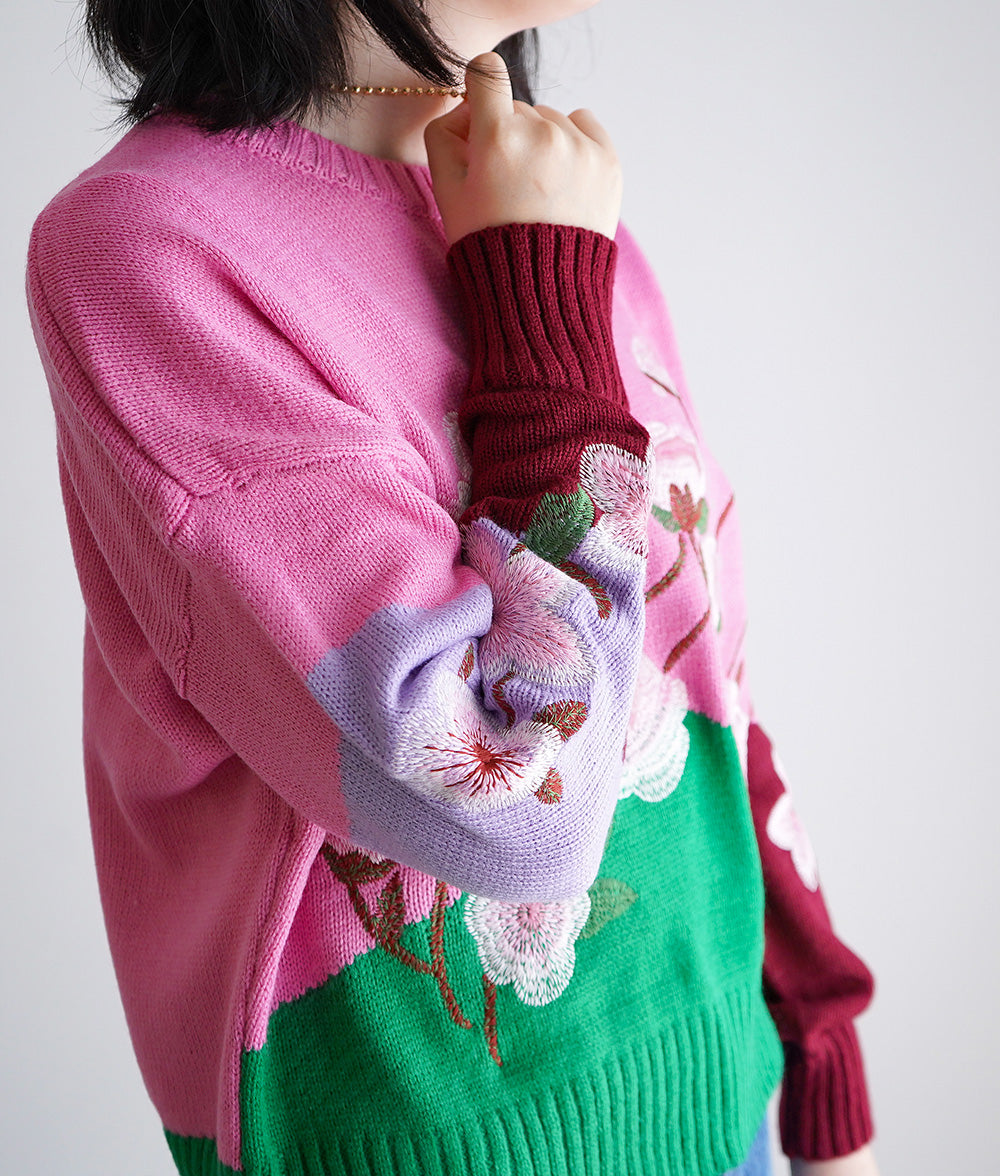 Vivid color embroidery flower knit
