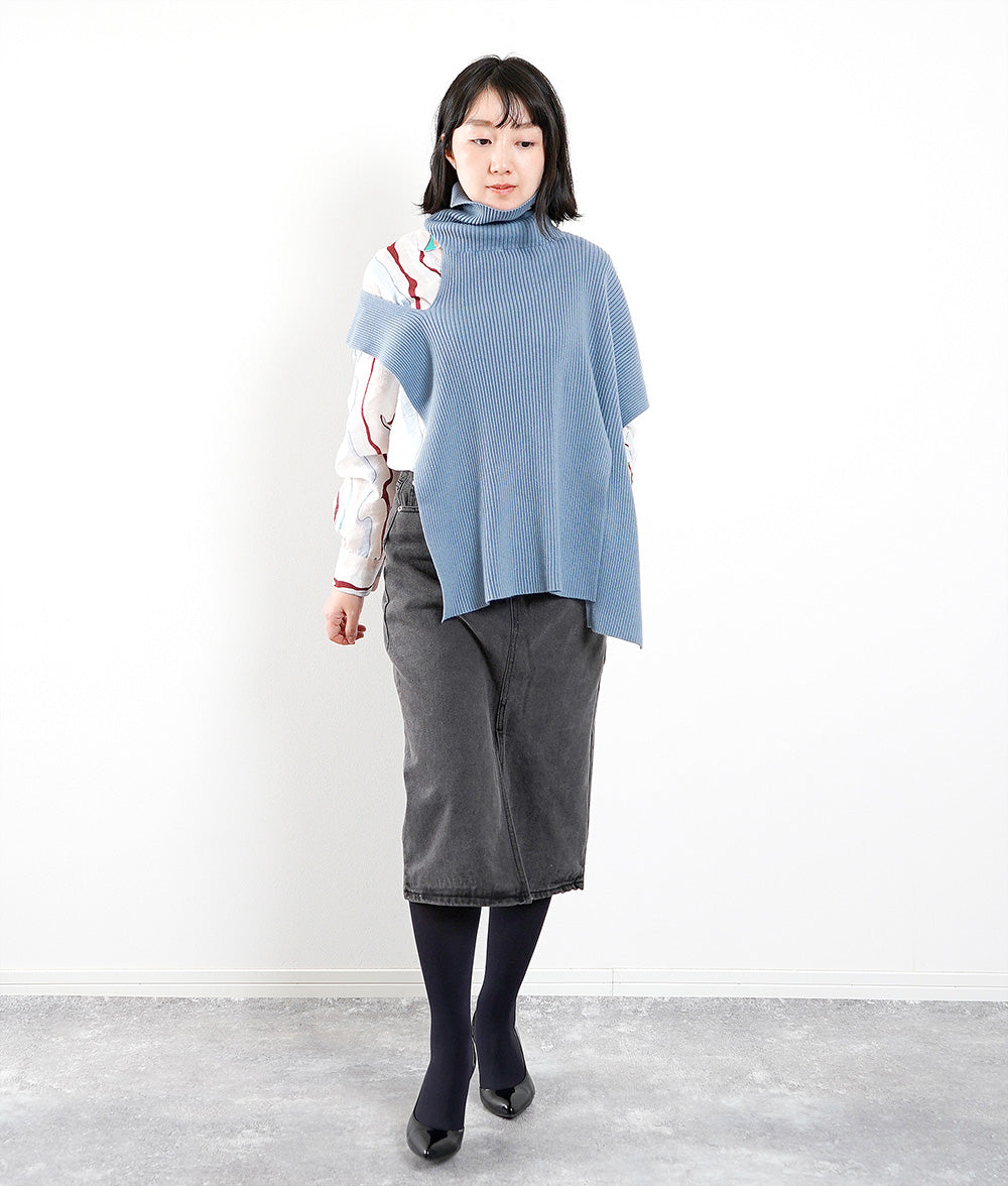 【SALE】Exquisitely balanced asymmetric knit