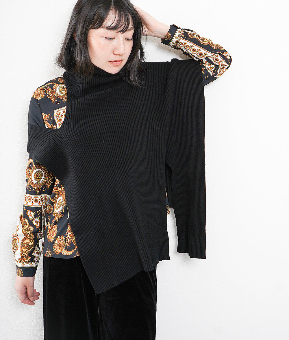 【SALE】Exquisitely balanced asymmetric knit