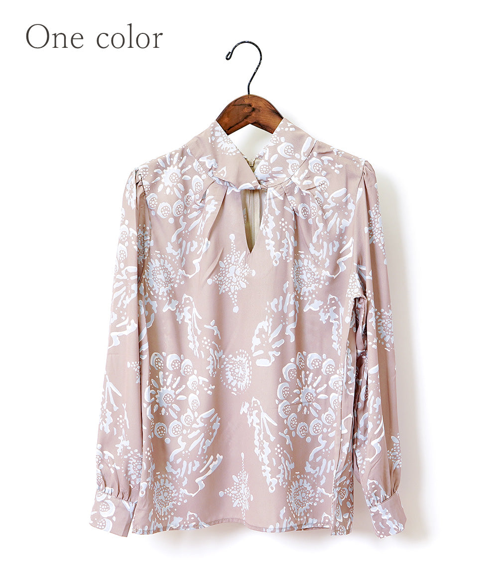 【SALE】Water pattern blouse with twisted collar