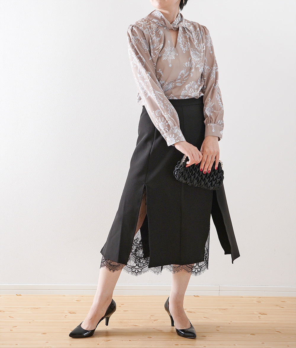 【SALE】Water pattern blouse with twisted collar