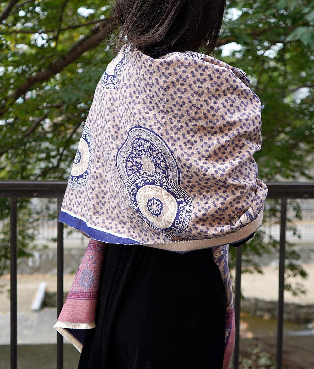 Moroccan flower oversized stole