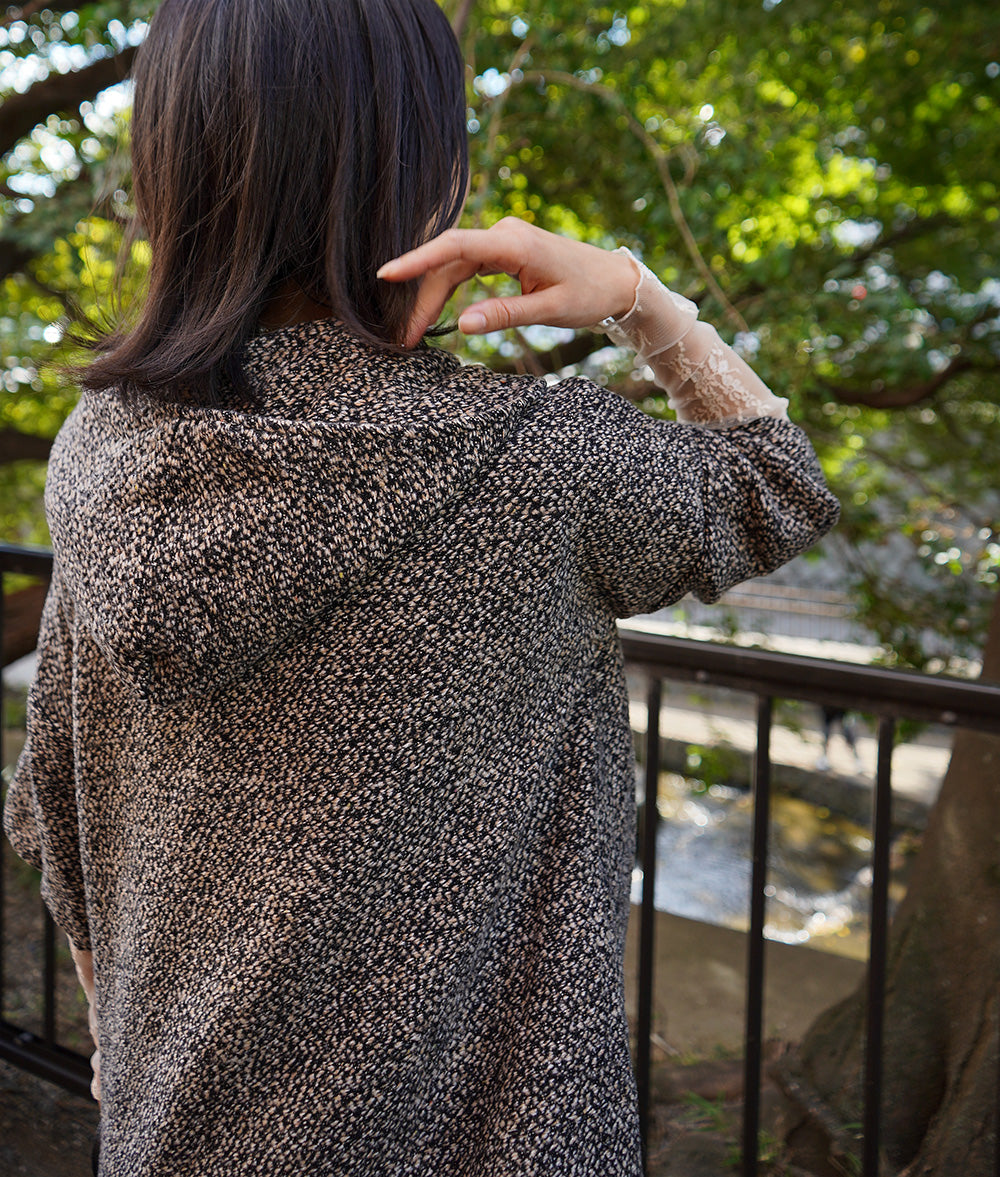 Bun button tweed hooded coat