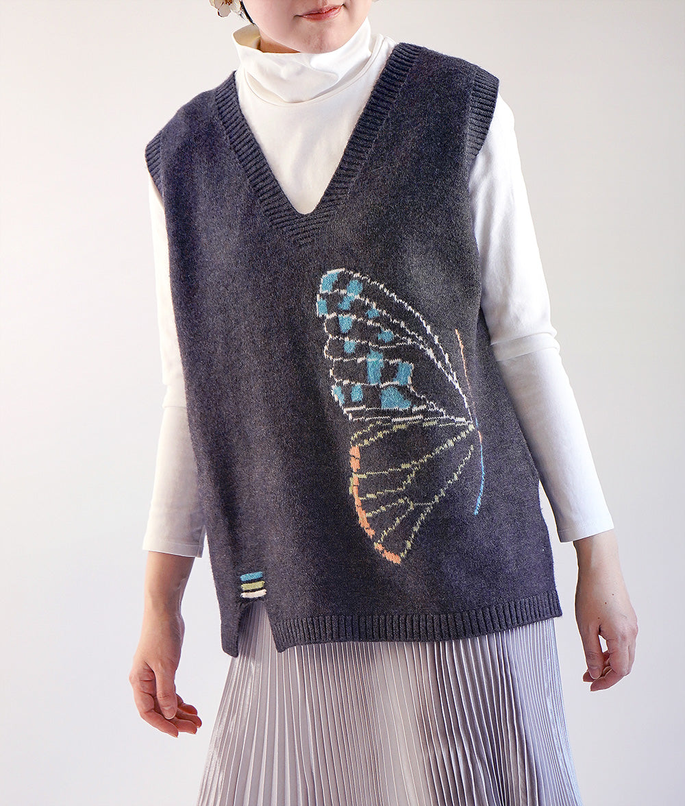 Butterfly knit vest